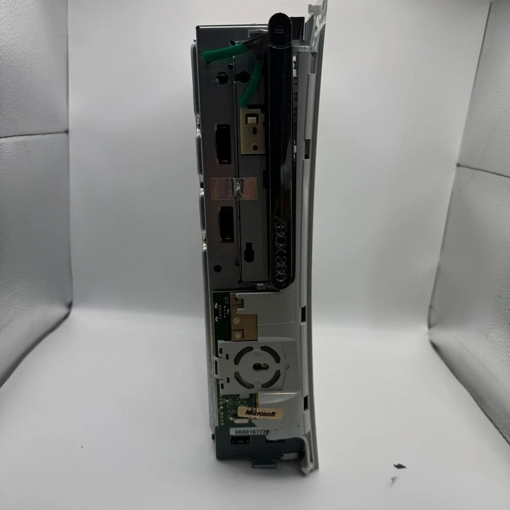 Microsoft Xbox 360 Console White HDMI For Parts Repair Untested‎